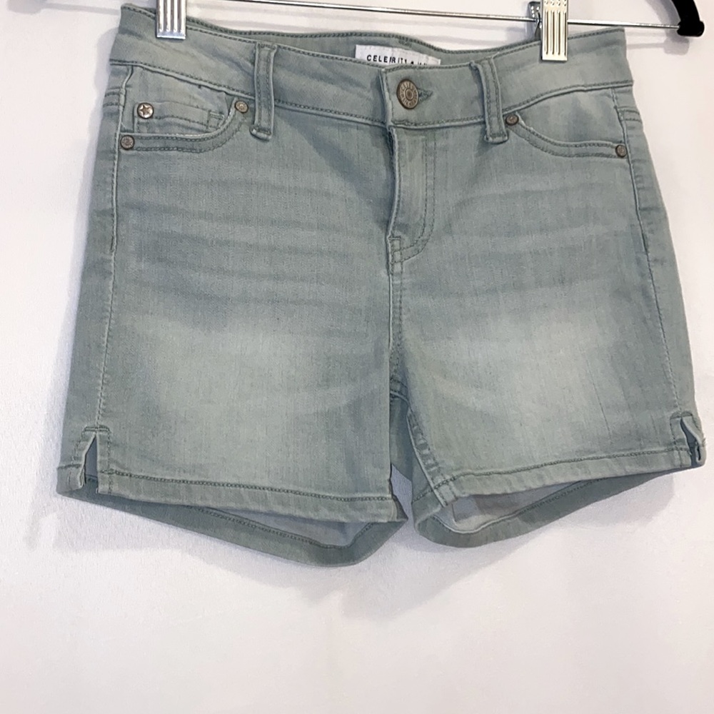 Celebrity Pink Girls solid light green pre washed denim shorts Size 12